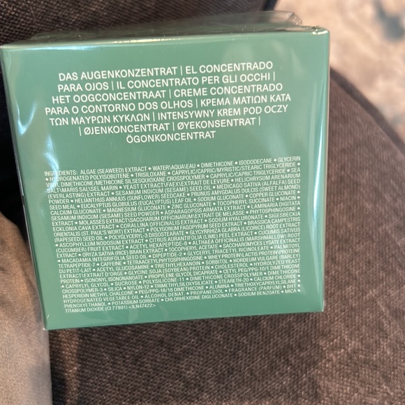 La Mer The Eye concentrate, 0.5 ounces. - Picture 3 of 3